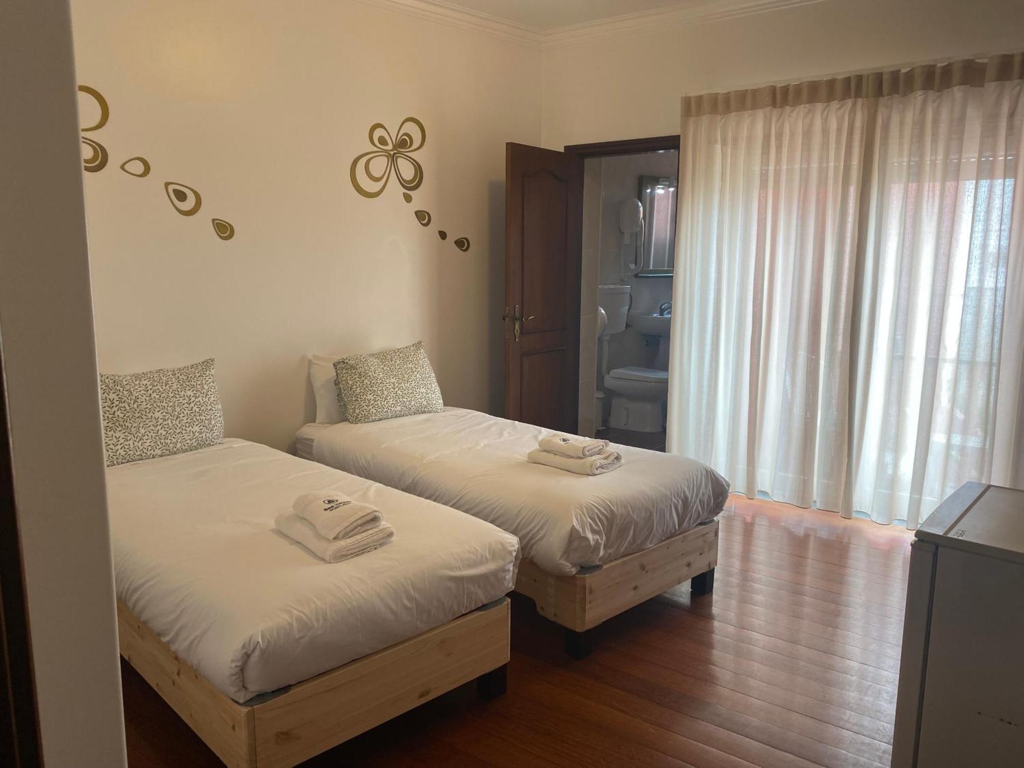 Residencia Maciel Peniche Exterior photo