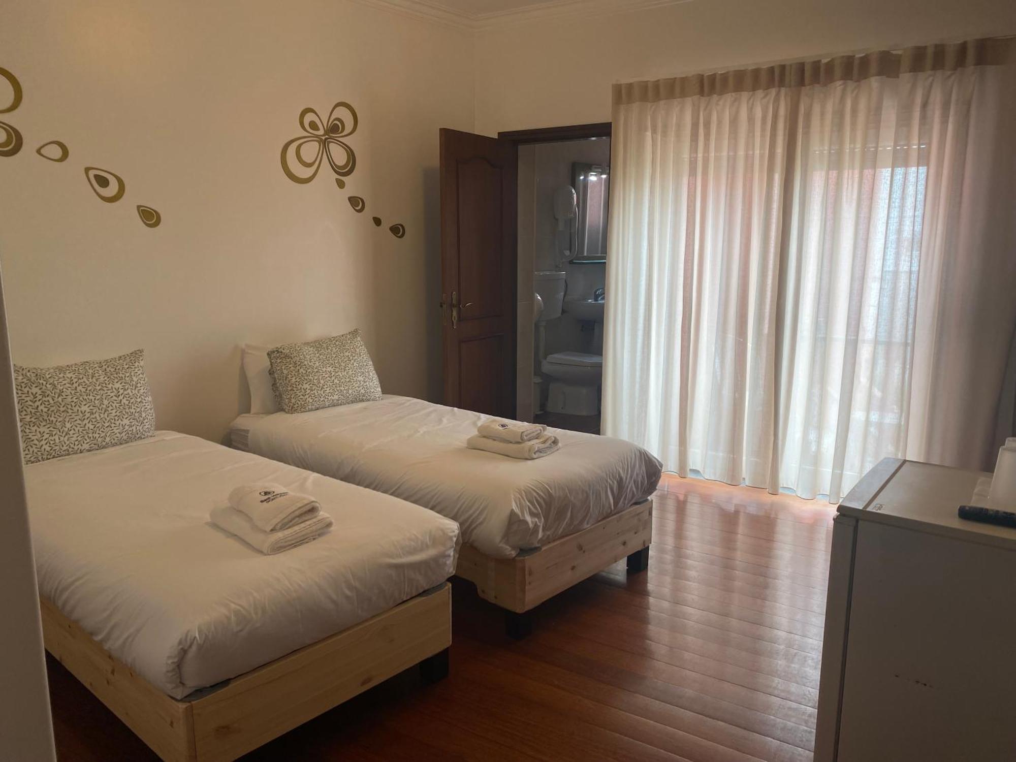 Residencia Maciel Peniche Exterior photo