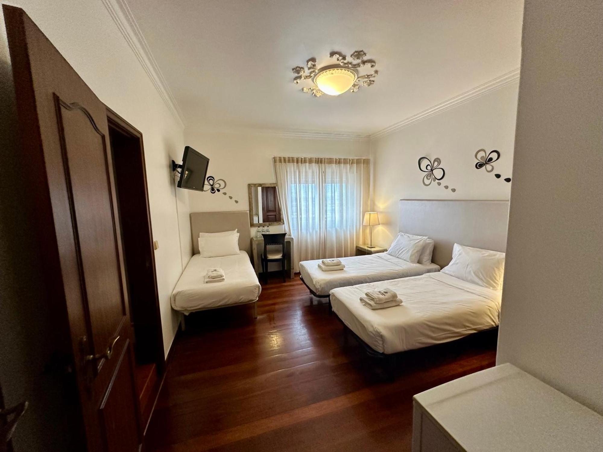Residencia Maciel Peniche Exterior photo