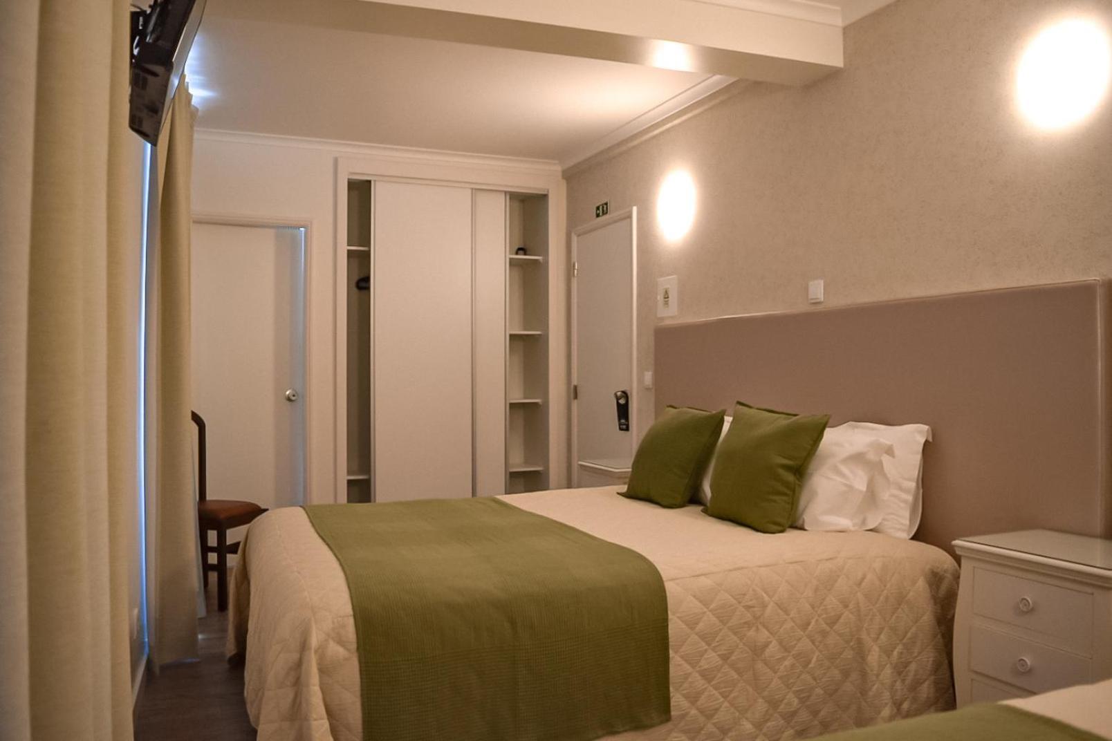 Residencia Maciel Peniche Exterior photo